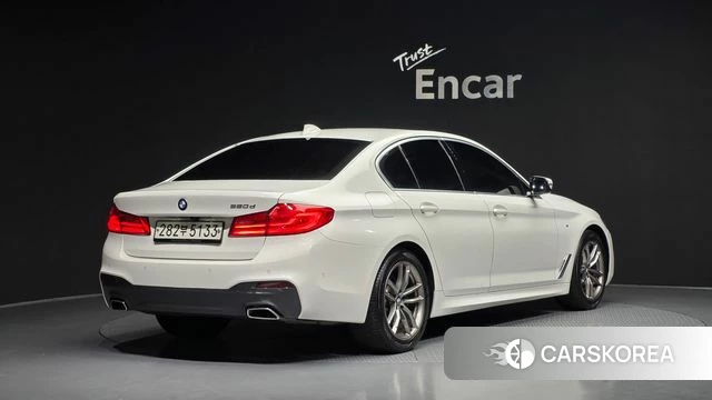 BMW 5 Series (G30) id 3844384 из Кореи 12