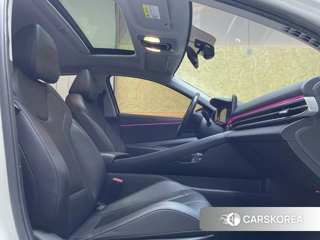 Hyundai Elantra id 4320949 из Китая 12