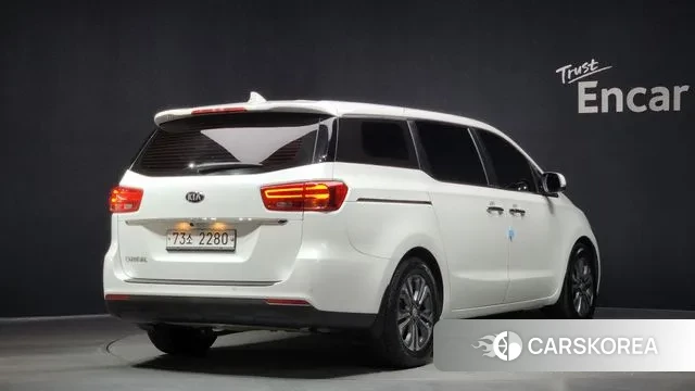 Kia The New Carnival id 3651604 из Кореи 12