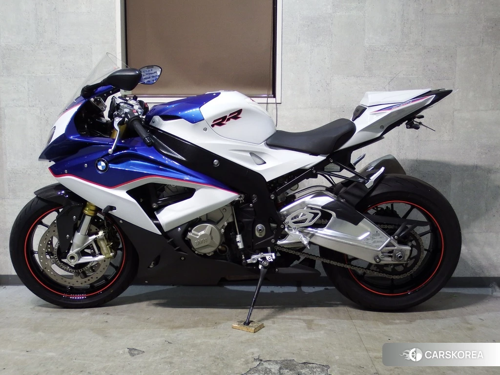 Проданный BMW S1000RR 2016 из Японии
