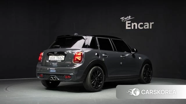 Mini Cooper S id 4770639 из Кореи 12