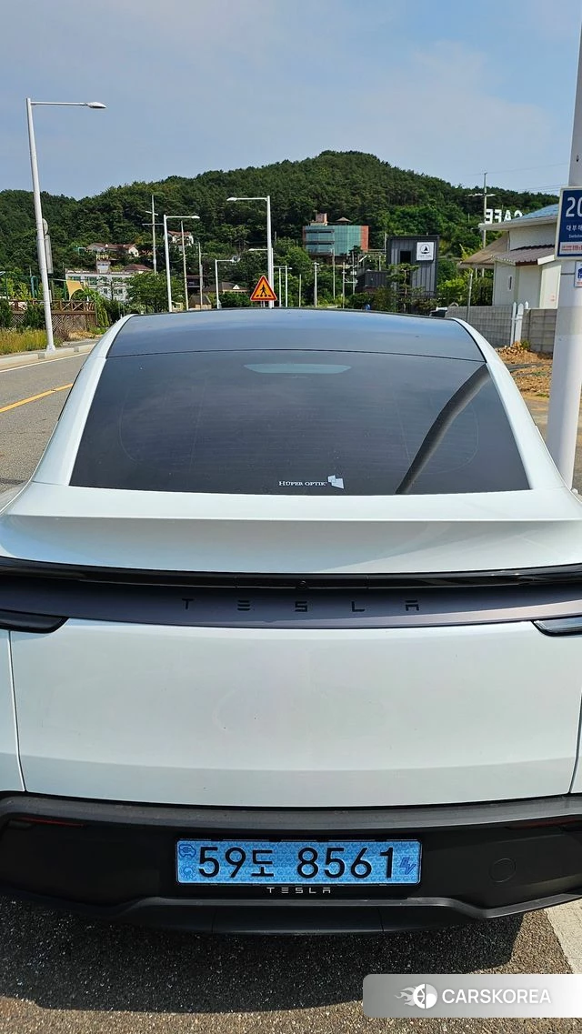Tesla Model Y 2025 Белый из Кореи, фото 2