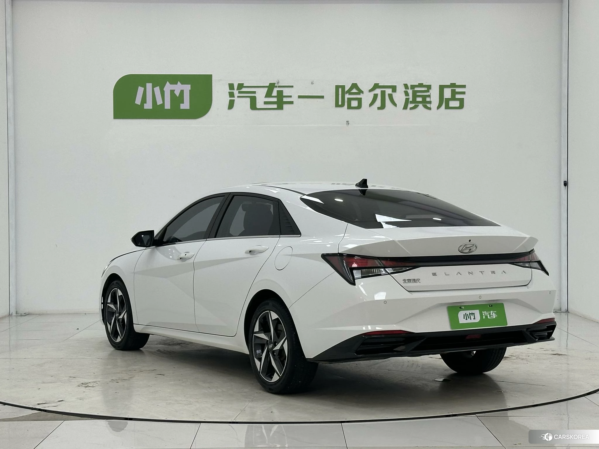 Hyundai Elantra id 4461495 из Китая 10