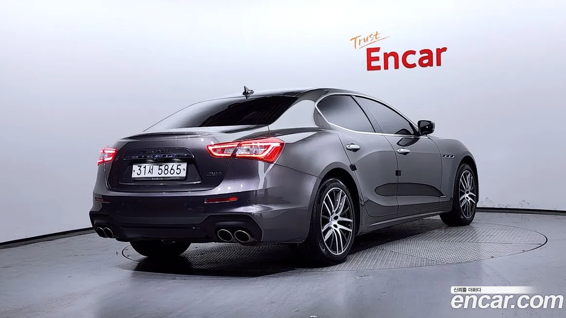 Maserati Ghibli id 1381648 из Кореи 12