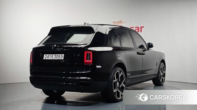 Rolls-Royce Cullinan id 3853109 из Кореи 12