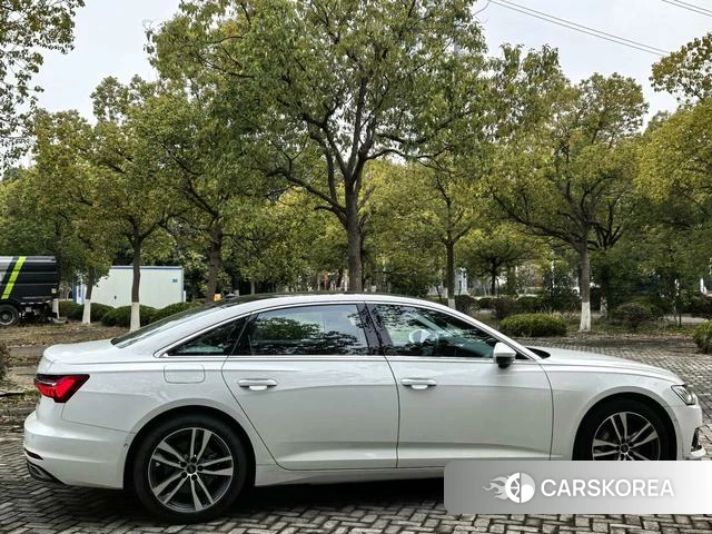 Audi A6L 2025 Белый из Китая, фото 5