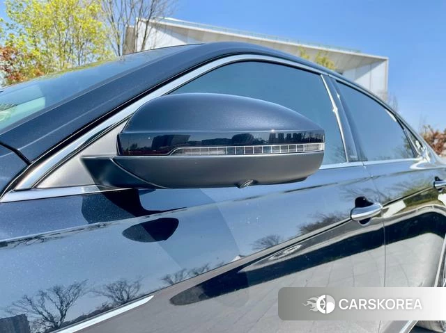Volkswagen Passat id 4263831 из Китая 12