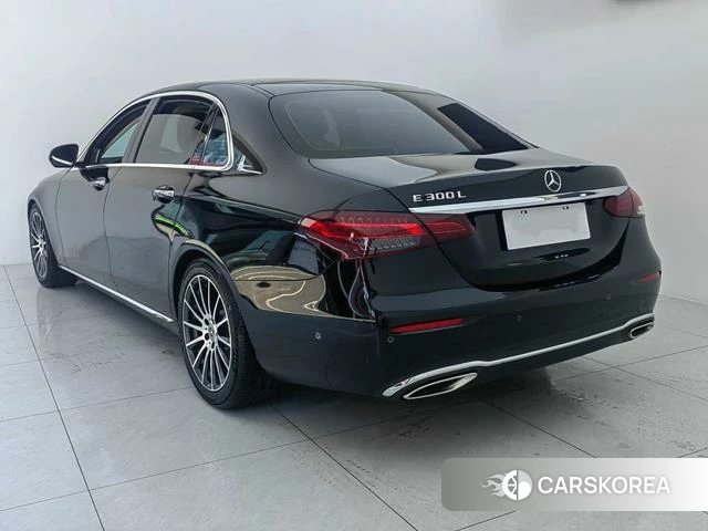 Mercedes-Benz E-class id 4276712 из Китая 8