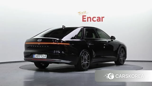 Hyundai Grandeur Hybrid (GN7) id 3897309 из Кореи 12