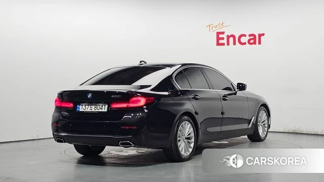 BMW 5 Series (G30) id 4579619 из Кореи 12
