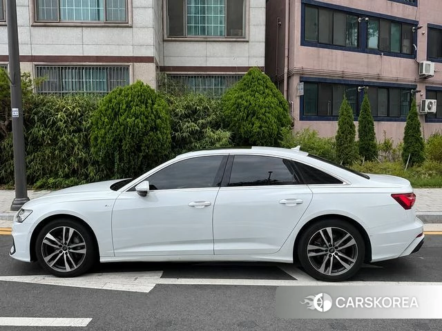 Audi A6 (C8) 2023 Белый из Кореи, фото 3