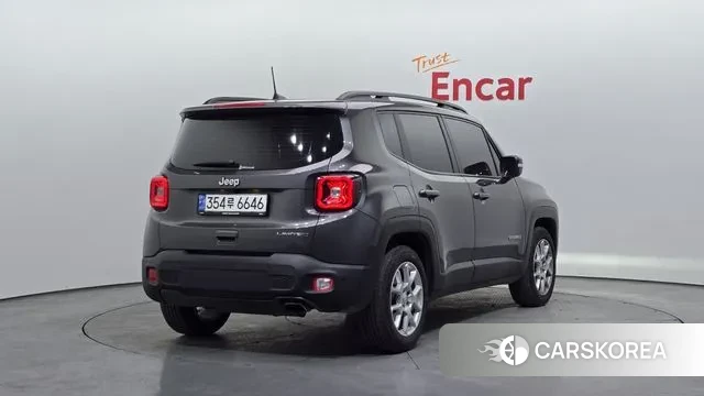Jeep Renegade id 3759892 из Кореи 12