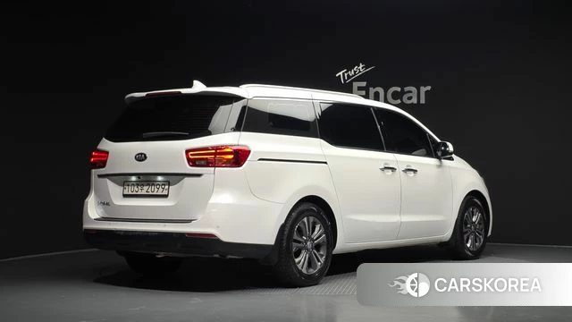 Kia The New Carnival id 4615062 из Кореи 12