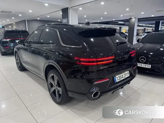 Genesis GV70 id 3339025 из Кореи 7