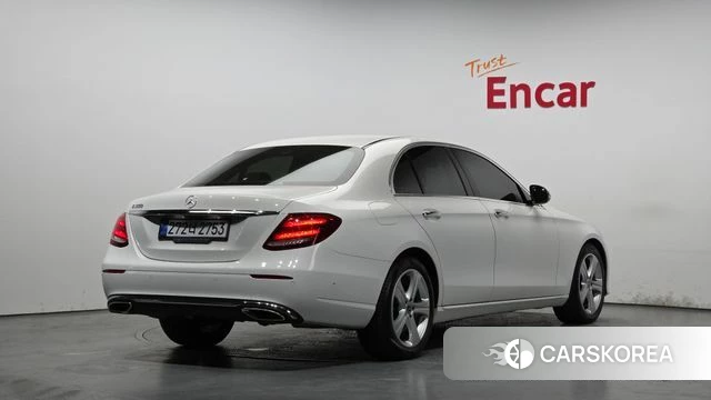 Mercedes-Benz E-Class W213 id 3899896 из Кореи 12