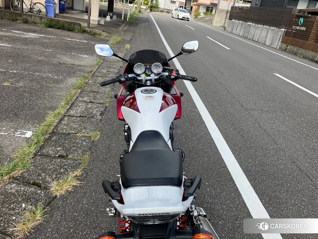 Проданный Honda CB400SF BOLDOR ABS 2018 из Японии, фото 2