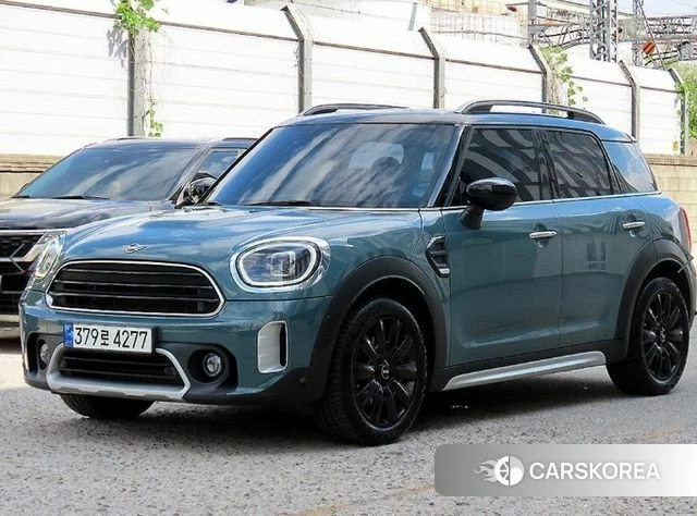 Mini Cooper Countryman 2023 Зеленый из Кореи, фото 2