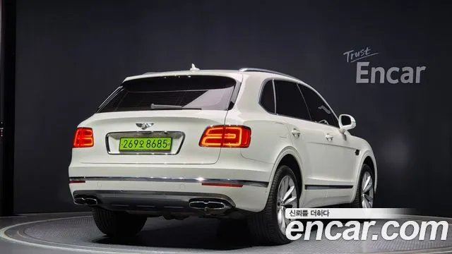 Bentley Bentayga id 2352076 из Кореи 12
