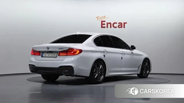 BMW 5 Series (G30) id 3433988 из Кореи 12