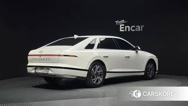 Hyundai Grandeur (GN7) id 3549965 из Кореи 12