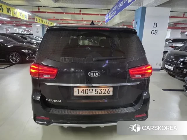 Kia The New Carnival id 3407606 из Кореи 12