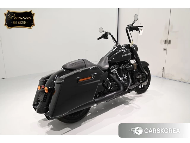 Проданный Harley-Davidson Road King FLHRXS1870 2019 из Японии, фото 2