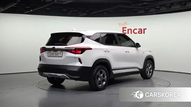 Kia Seltos id 3428443 из Кореи 12