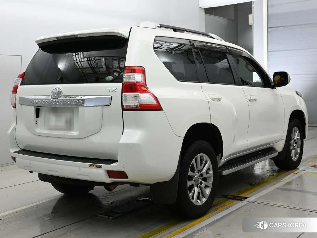 Toyota Land Cruiser Prado 2018 из Японии, фото 2