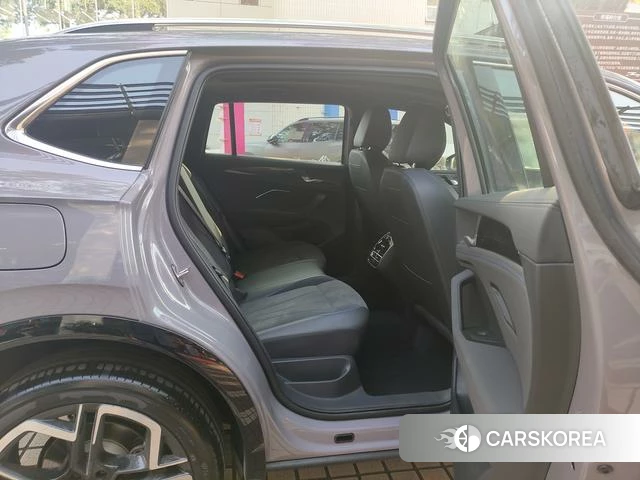 Volkswagen Tiguan L 2026 Фиолетовый из Китая, фото 3