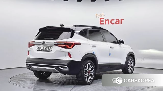 Kia Seltos id 4268971 из Кореи 12