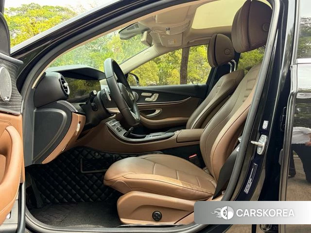 Mercedes-Benz E-class id 3882521 из Китая 8