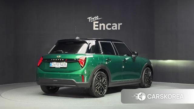 Mini Cooper S 4th Generation id 4767424 из Кореи 12