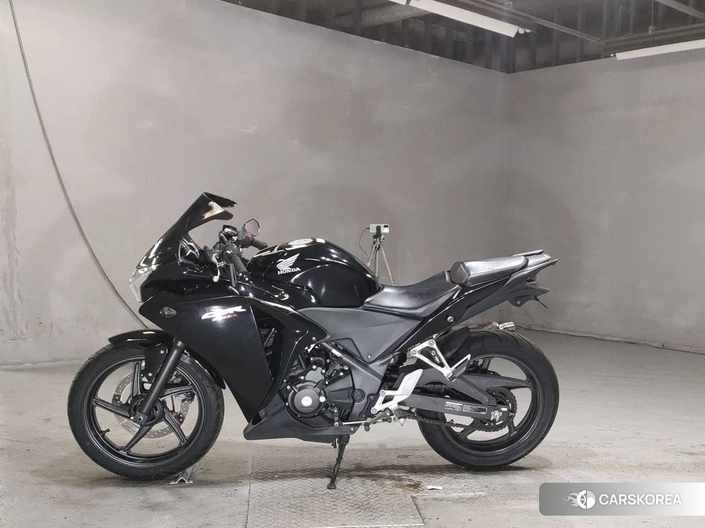 Проданный Honda CBR250R 2013 из Японии, фото 2