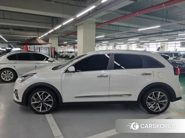 Kia The New Niro id 3982173 из Кореи 7