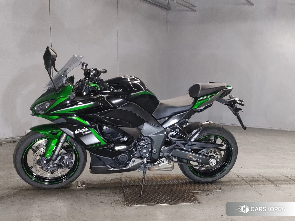 Проданный Kawasaki NINJA 1000 SX 2020 из Японии