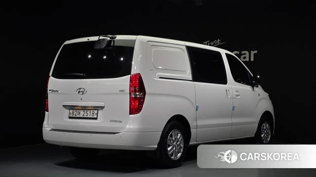 Hyundai The New Grand Starex id 3820318 из Кореи 12