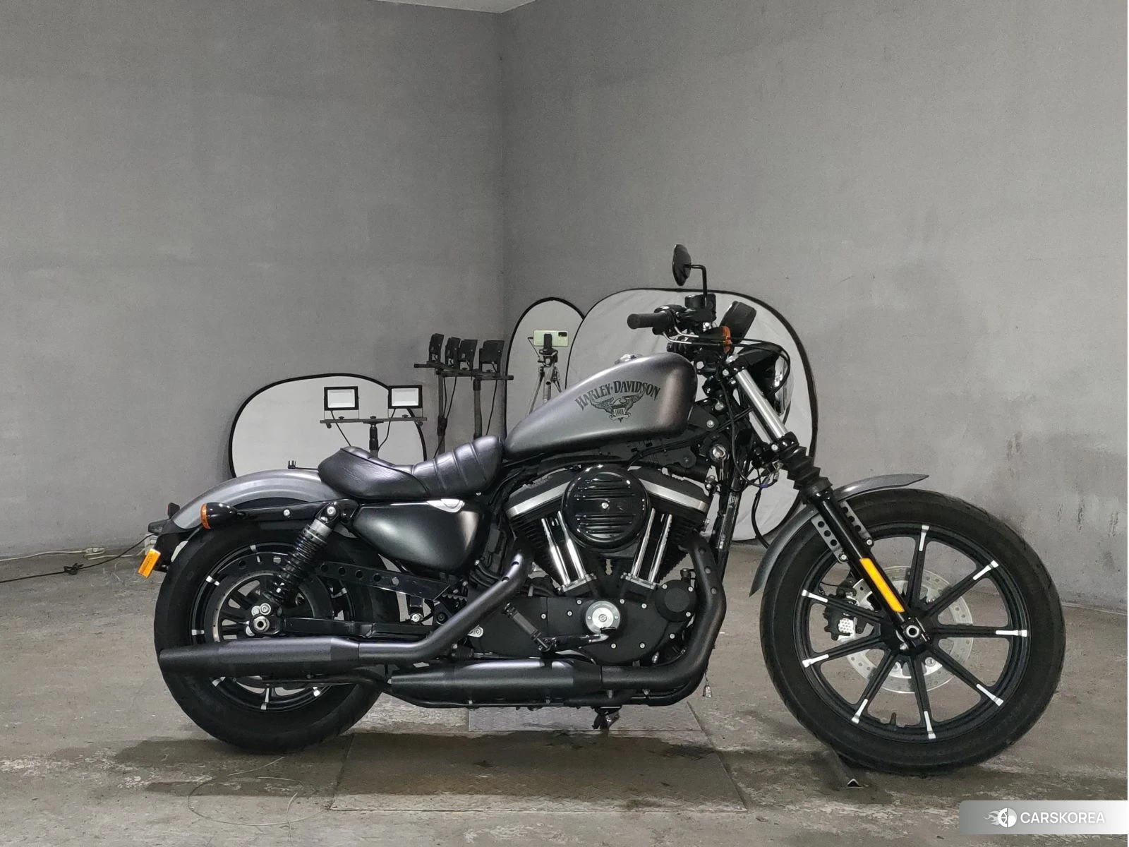Harley-Davidson Sportster XL883N 2017 из Японии, фото 3
