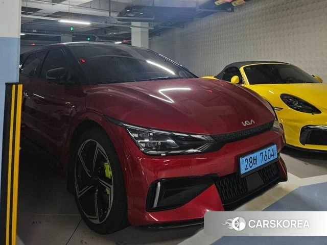 Kia EV6 2023 Красный из Кореи, фото 2