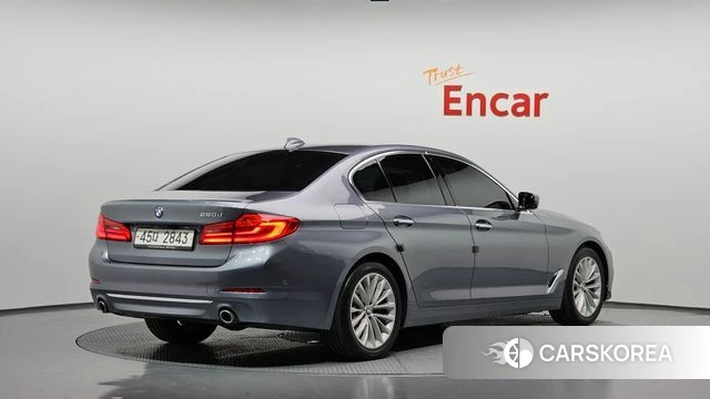 BMW 5 Series (G30) id 4794965 из Кореи 12