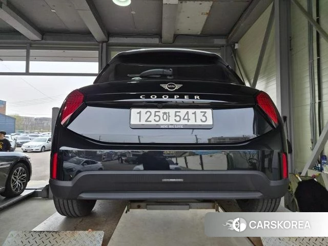 Mini Cooper C 4th generation 2025 Черный из Кореи, фото 2