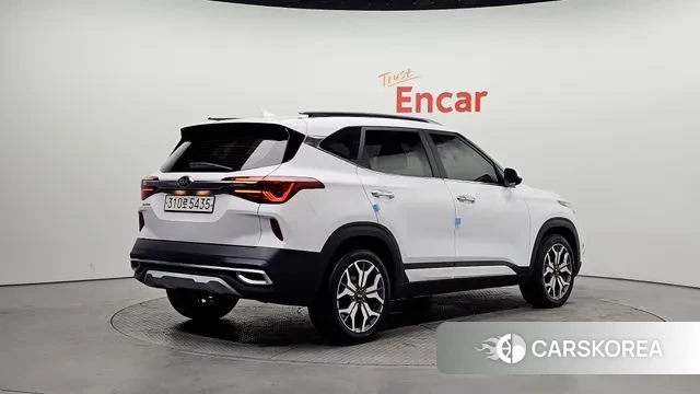 Kia Seltos id 3655839 из Кореи 12