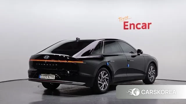 Hyundai Grandeur (GN7) id 3420793 из Кореи 12