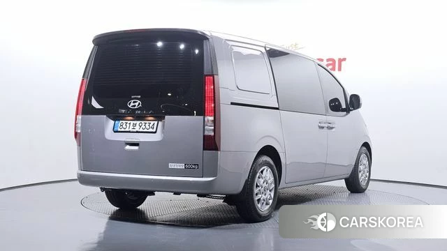 Hyundai Staria id 4349118 из Кореи 12