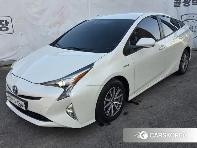 Toyota Prius 4th Generation 2018 Белый из Кореи, фото 4