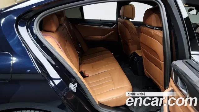 BMW 5 Series (G30) id 2670502 из Кореи 12