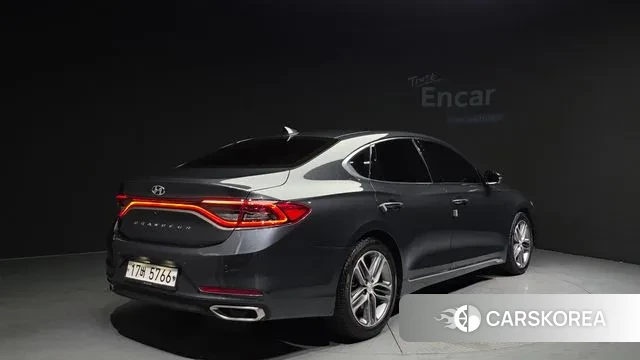 Hyundai Grandeur IG id 3039414 из Кореи 12