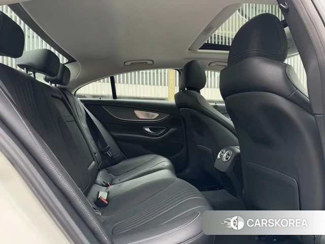 Mercedes-Benz CLS 2023 Белый из Китая, фото 2