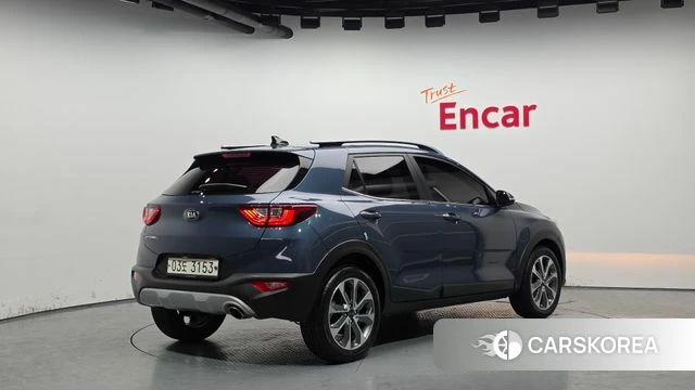Kia Stonic id 3795867 из Кореи 12