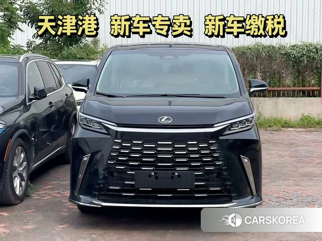 Lexus LM id 4262451 из Китая 12