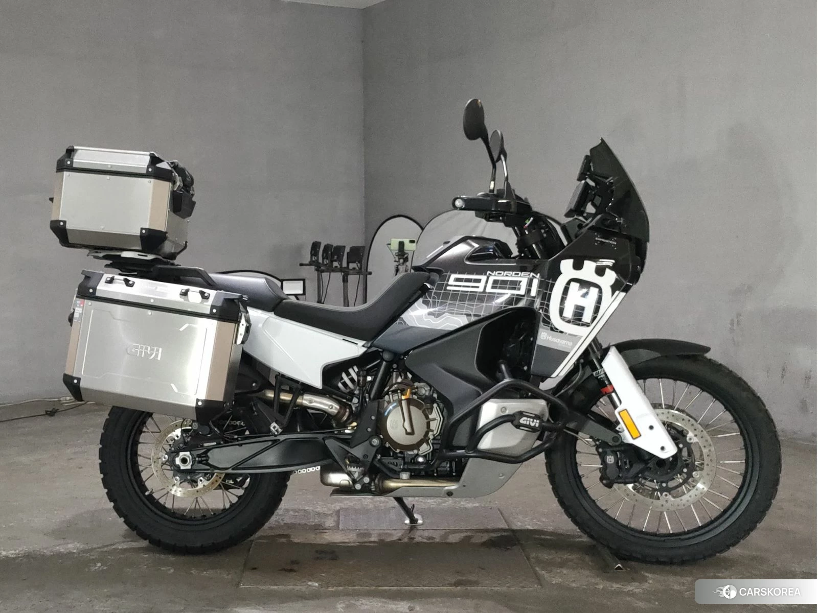 Husqvarna NORDEN 901 2022 из Японии, фото 4